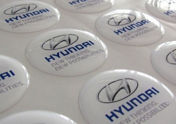 In Decal 3D Logo Thương Hiệu Cực Sang Trọng Cho Doanh Nghiệp Bình Dương